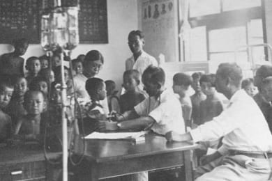 華陽小学校の校医（1933-1947)